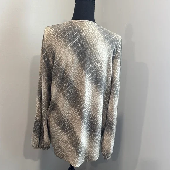 Gray Snake Print Wrap Top - Picture 3 of 5